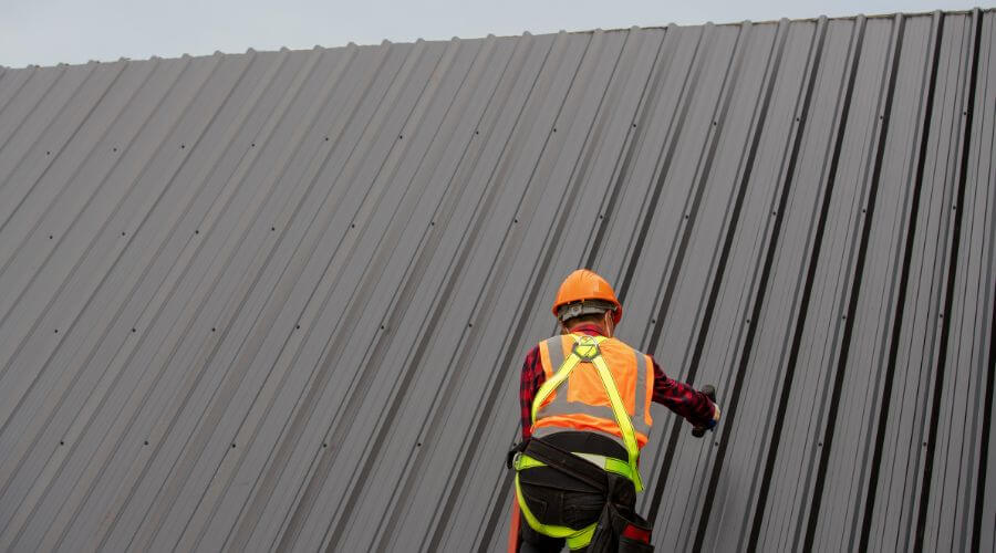Professional metal roof installation in Clifton, IL